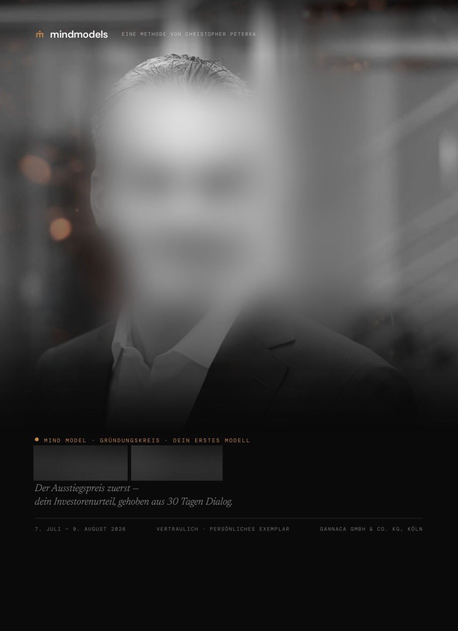 Titelseite eines Mind-Model-Dossiers, Name und Portrait unkenntlich gemacht